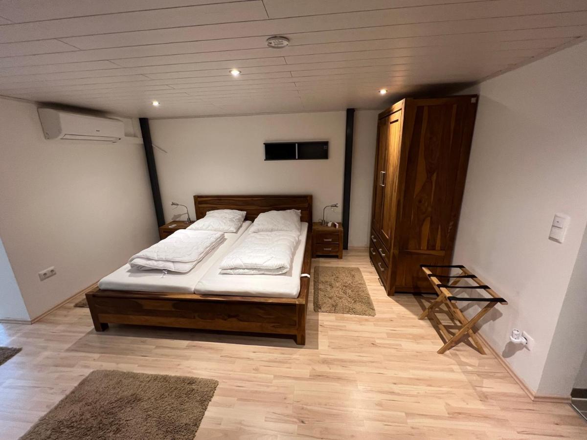 Loft Mit 2 Schlafzimmern Und E- Ladestation Apartment Fürth Exterior foto